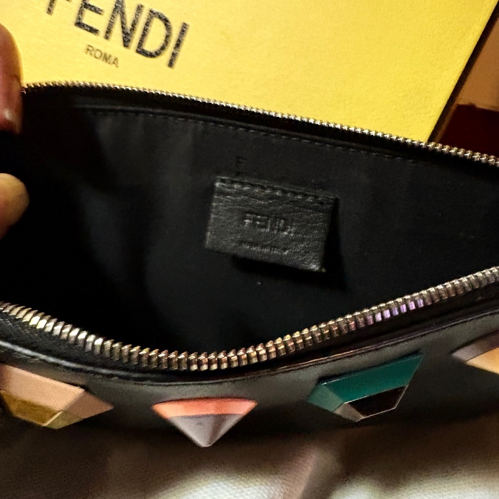 🔥SOLD🔥💎Authentic,FENDI WRISTLET OR POUCH Comes w/ box and 
bag💎 - Picture 8 of 12